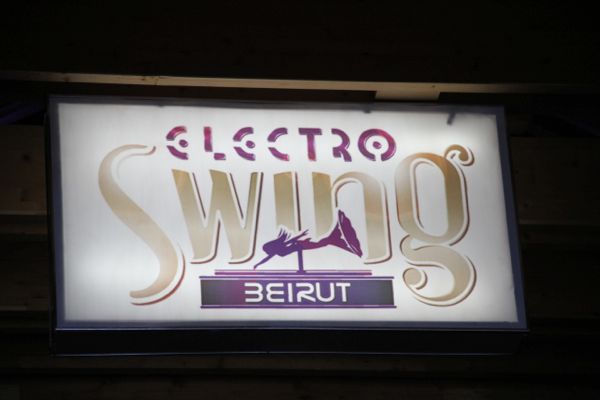 Electro Swing at Rikkyz